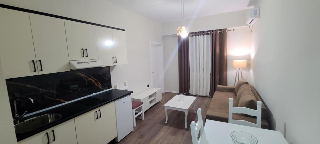 D1 Rooms & Apartments Tirana Kültér fotó